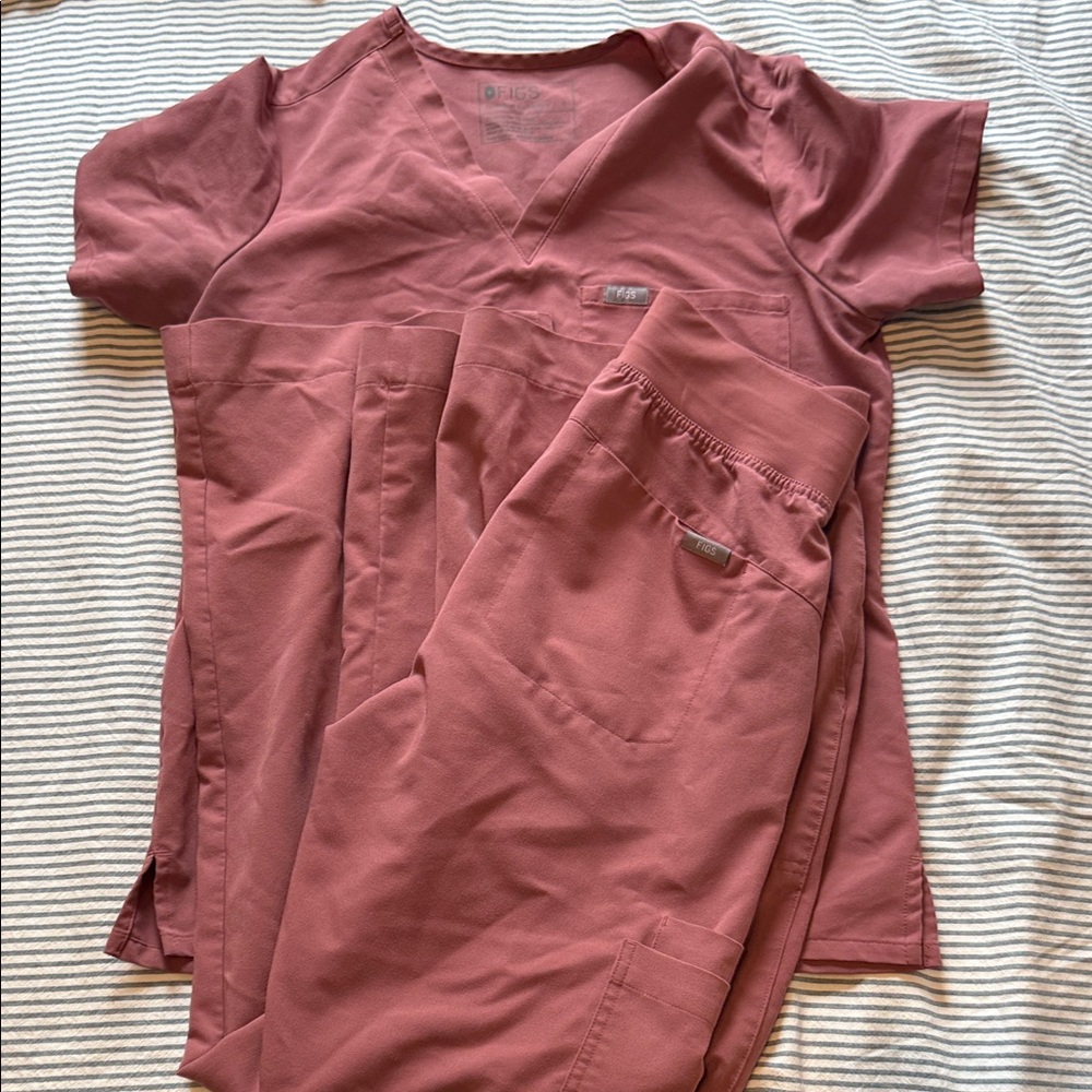Figs Mauve Scrub Set